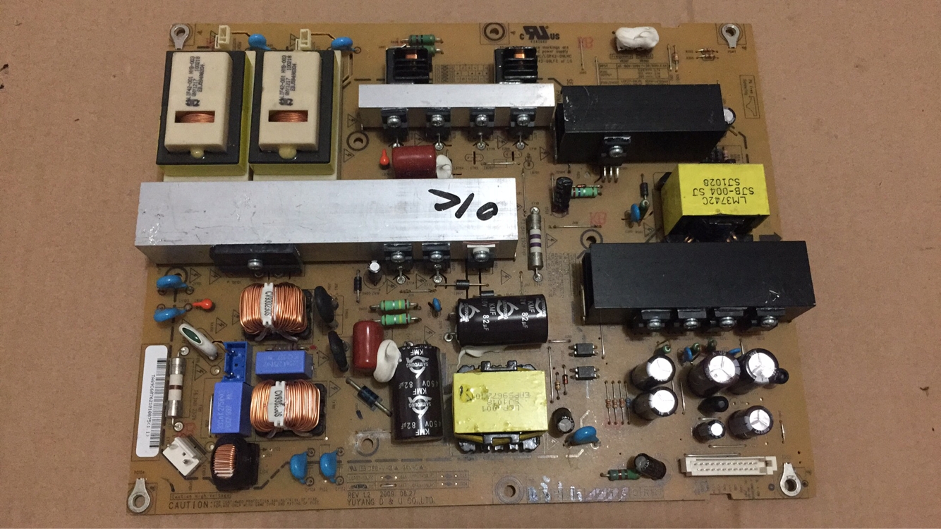 LG EAY60762101 Power Supply / Backlight Inverter (LGP42-09LFC)